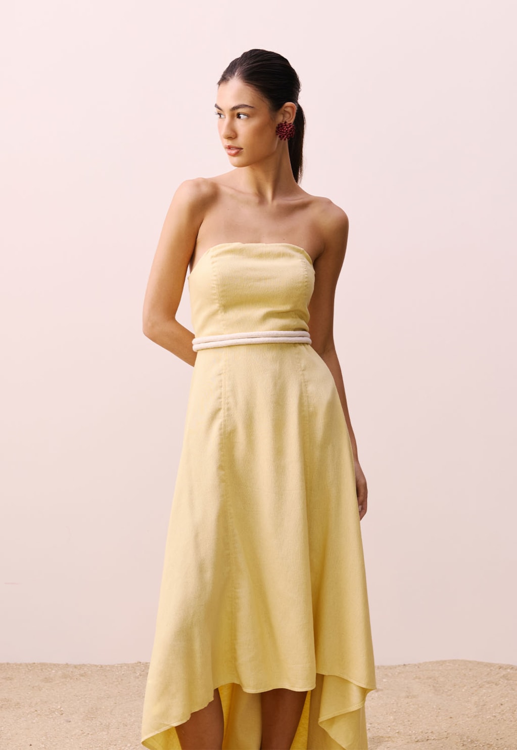 Vestido Mullet Sem Alças