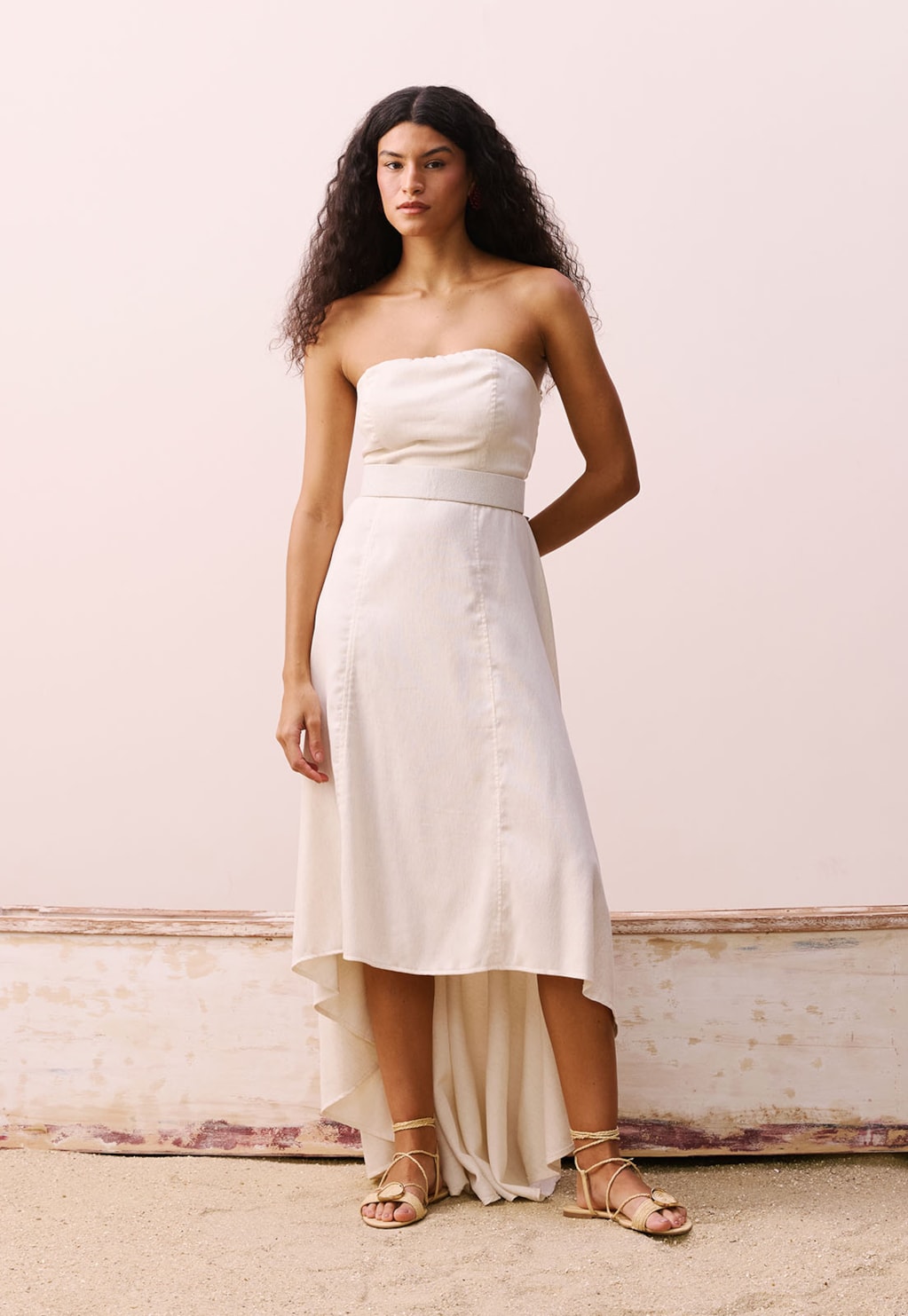 Vestido Mullet Sem Alças