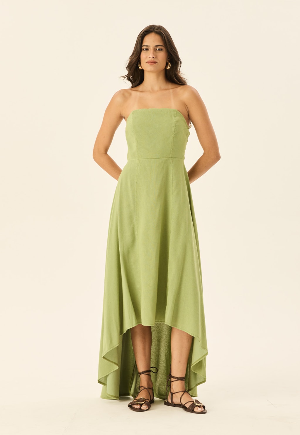 Vestido Mullet Sem Alças