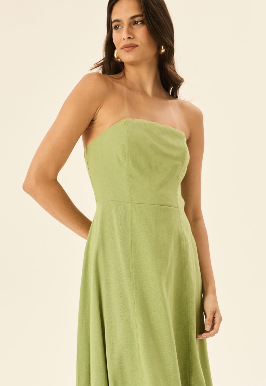 Vestido Mullet Sem Alças